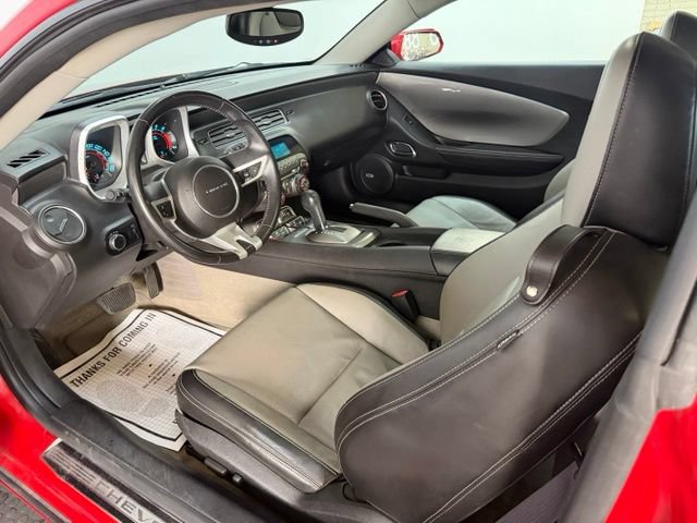 Used 2010 Chevrolet Camaro SS w/ RS Package RWD image 15
