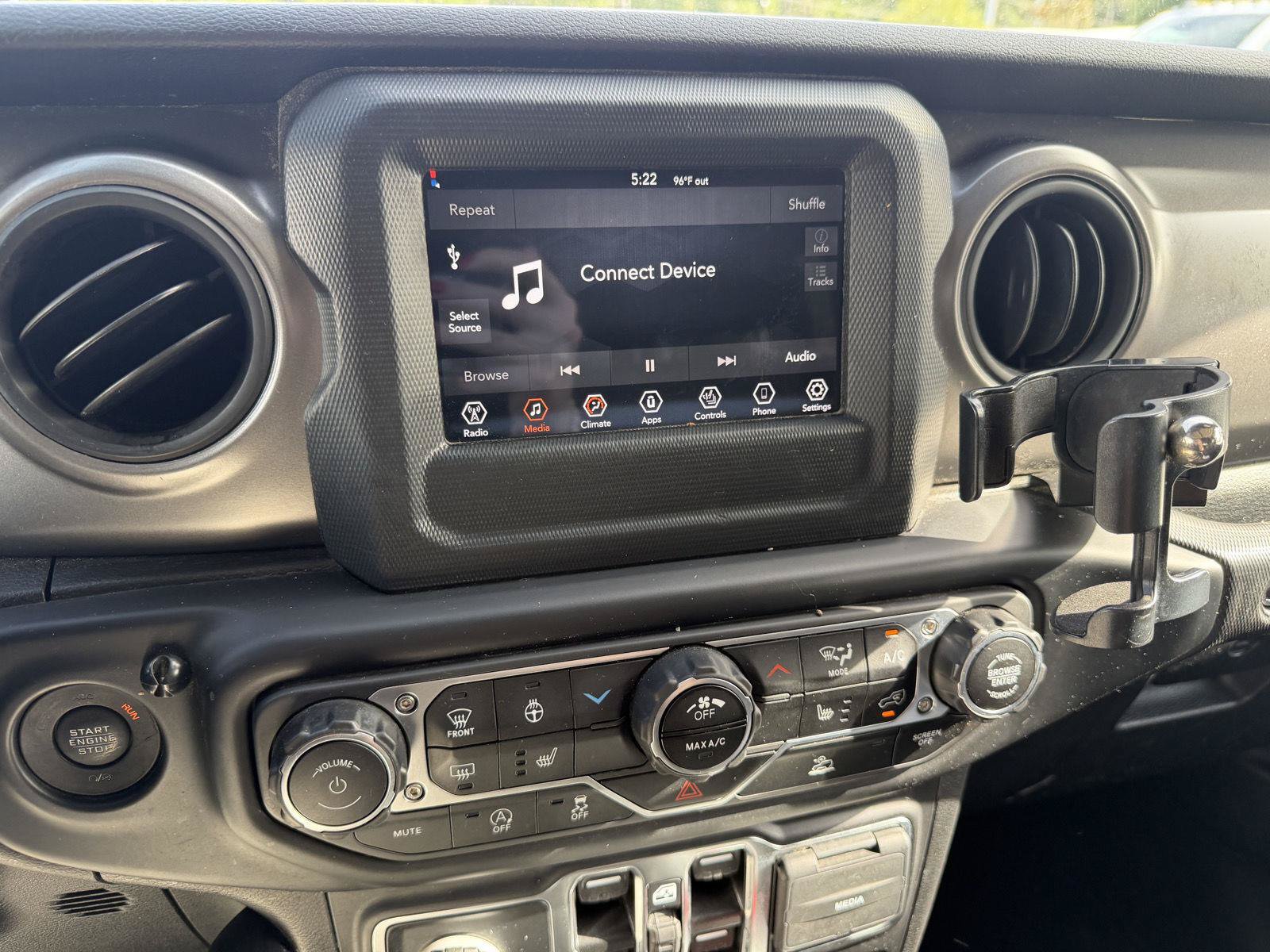 Used 2023 Jeep Wrangler Unlimited Sport AWD/4WD image 11