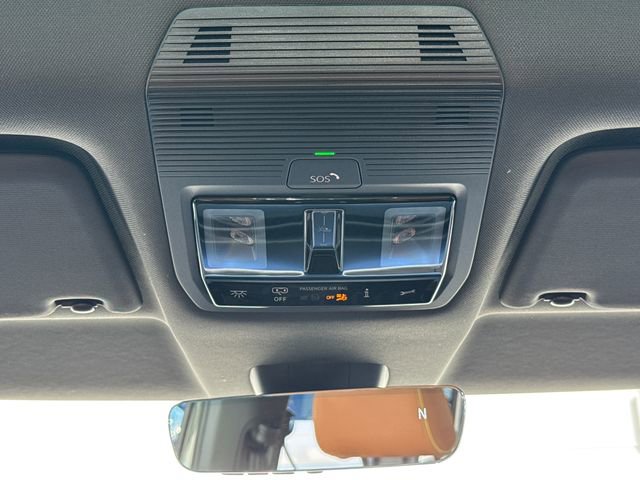 New 2025 Volkswagen ID. Buzz Pro S Plus image 32