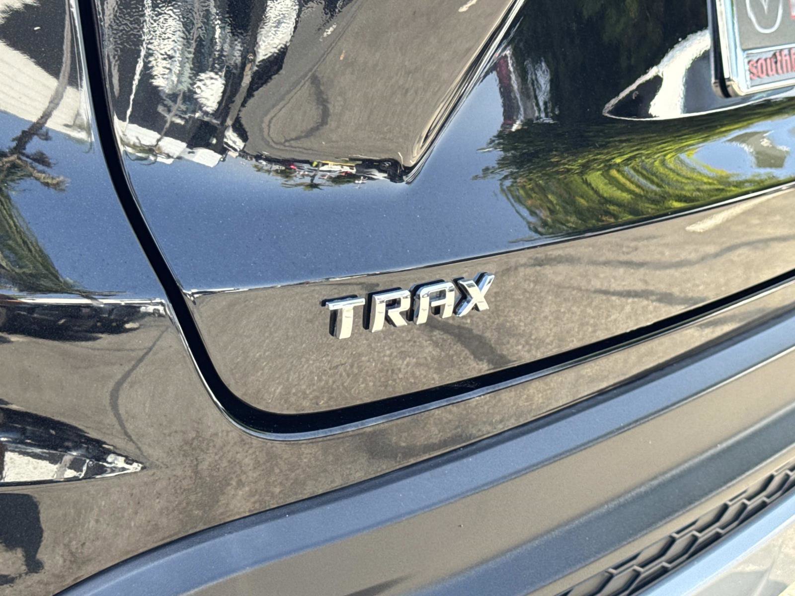 Used 2024 Chevrolet Trax LT image 6