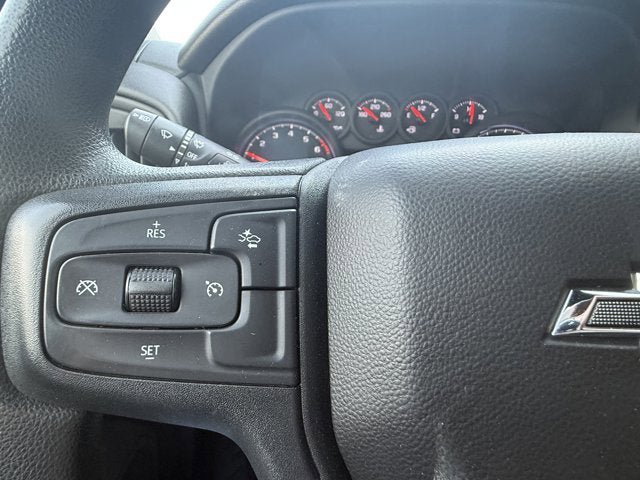 Used 2022 Chevrolet Silverado 1500 Custom Trail Boss AWD/4WD image 25