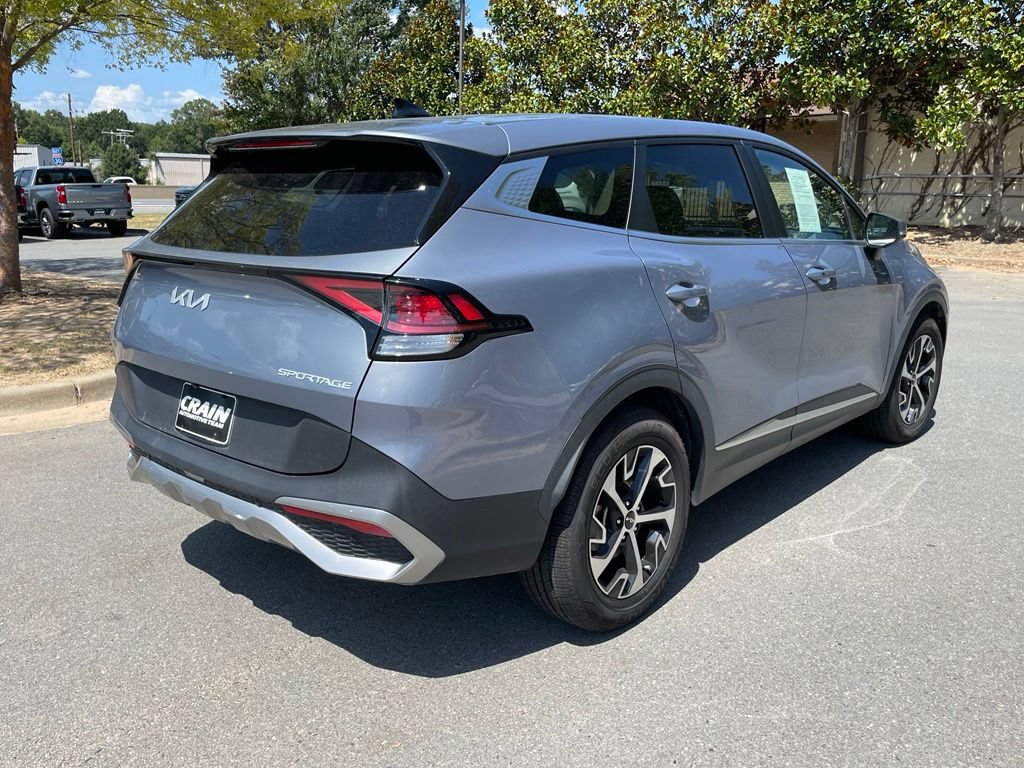 Used 2023 Kia Sportage EX FWD image 8