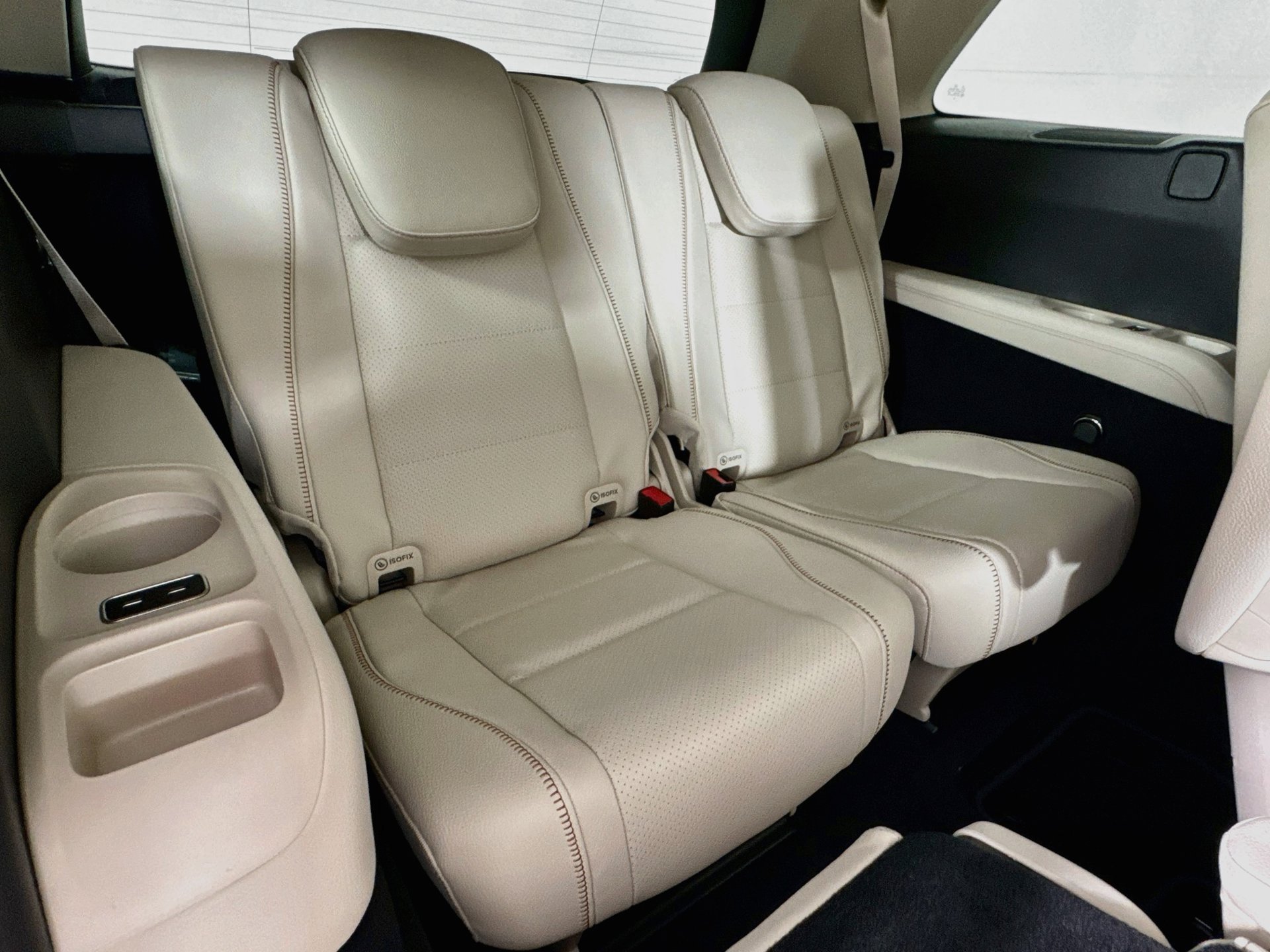 New 2027 Mercedes-Benz GLS 450 4MATIC image 29