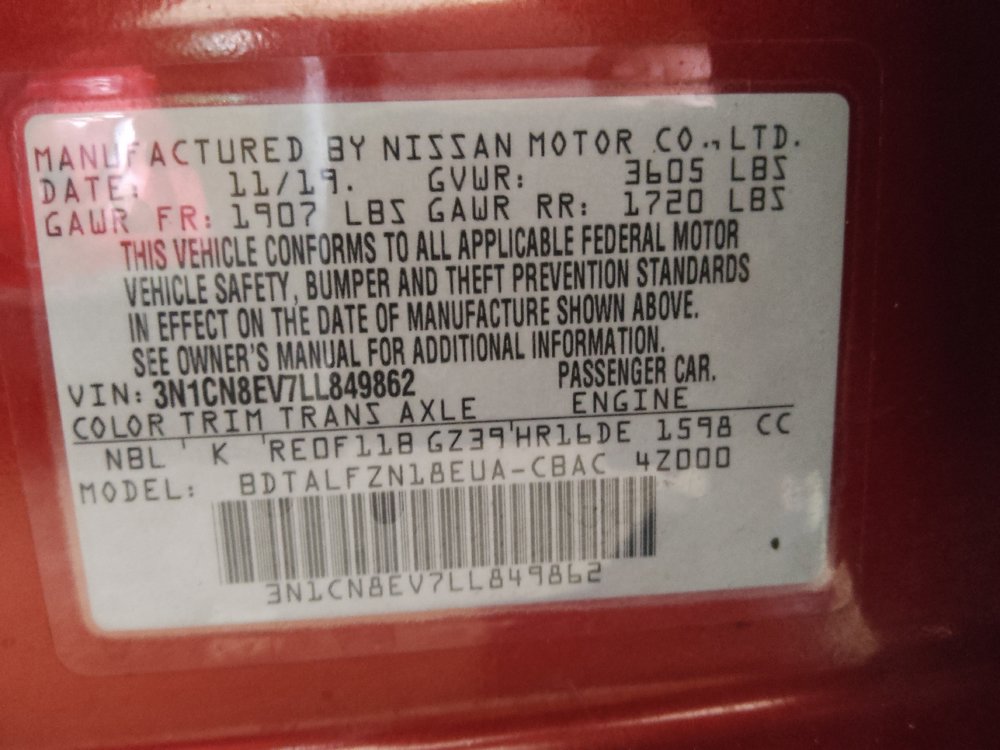 Used 2020 Nissan Versa SV FWD image 33
