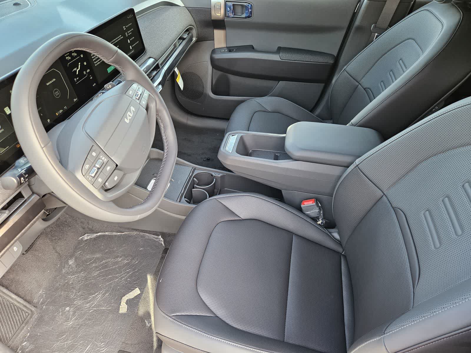 New 2027 Kia EV3 Wind w/ Wind Fwd Nightfall Package image 9