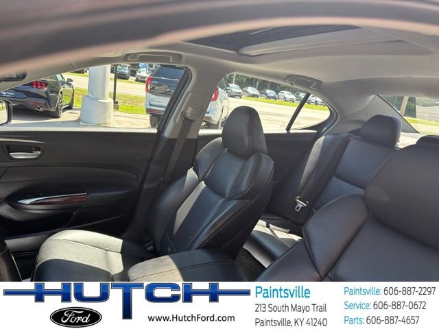Used 2017 Acura TLX FWD image 14