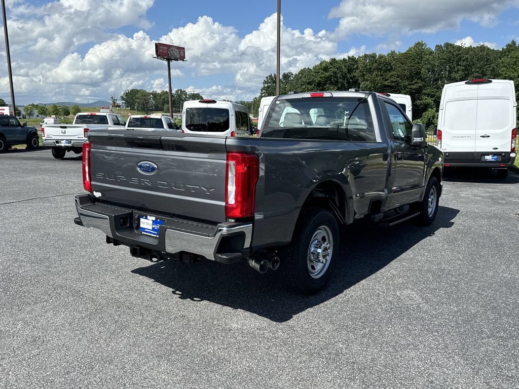 New 2025 Ford F350 XL w/ XL Chrome Package RWD image 7