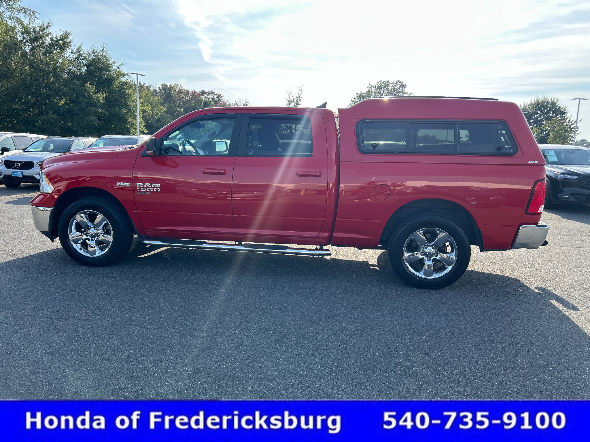Used 2019 RAM 1500 Big Horn AWD/4WD image 2