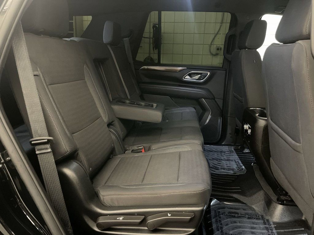 Used 2023 GMC Yukon SLE image 20