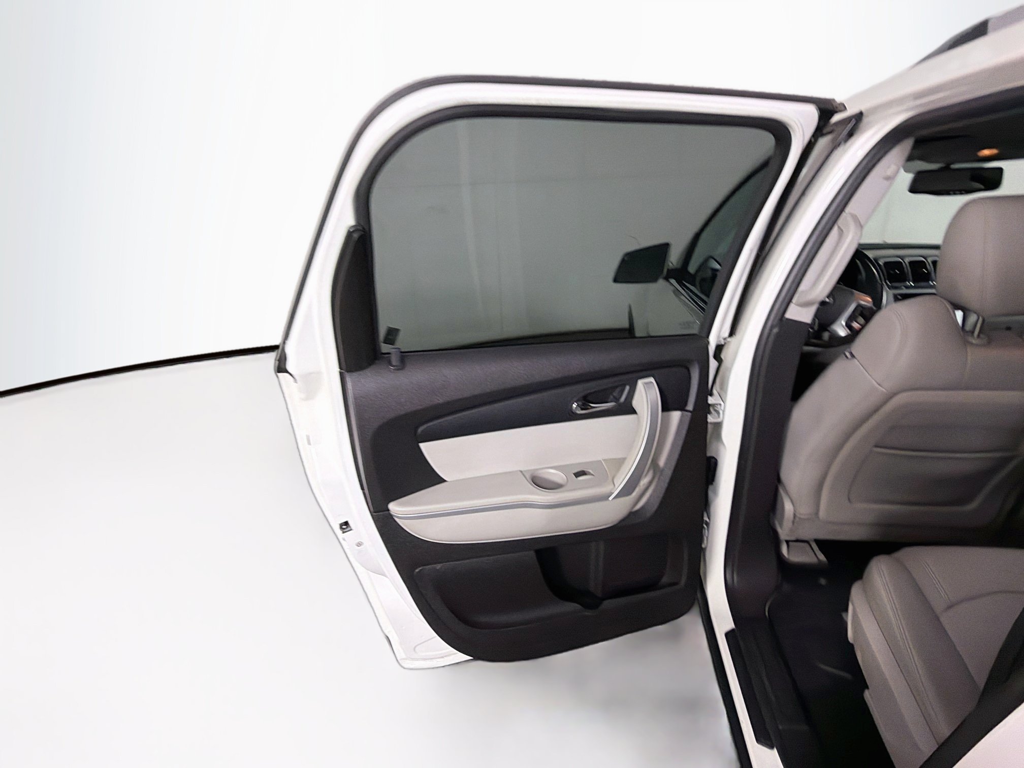 Used 2012 GMC Acadia SLT FWD image 24