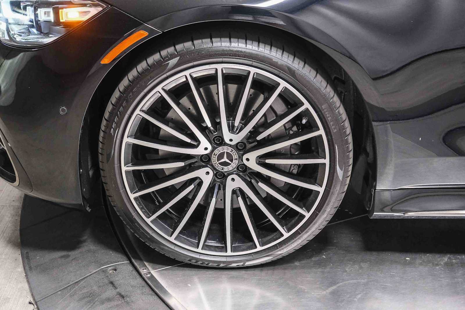 Certified 2023 Mercedes-Benz S 580 4MATIC Sedan image 10