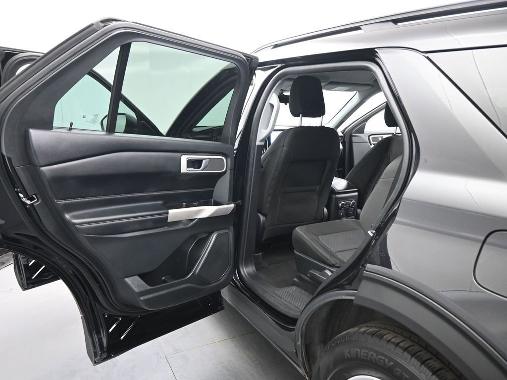 Certified 2022 Ford Explorer XLT image 20