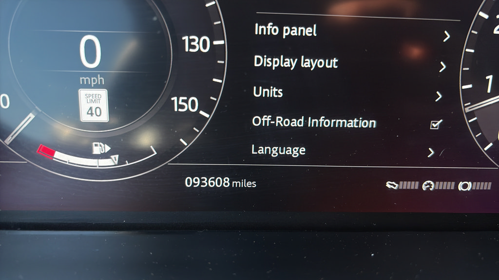 Used 2018 Land Rover Range Rover Sport HSE Dynamic AWD/4WD image 20