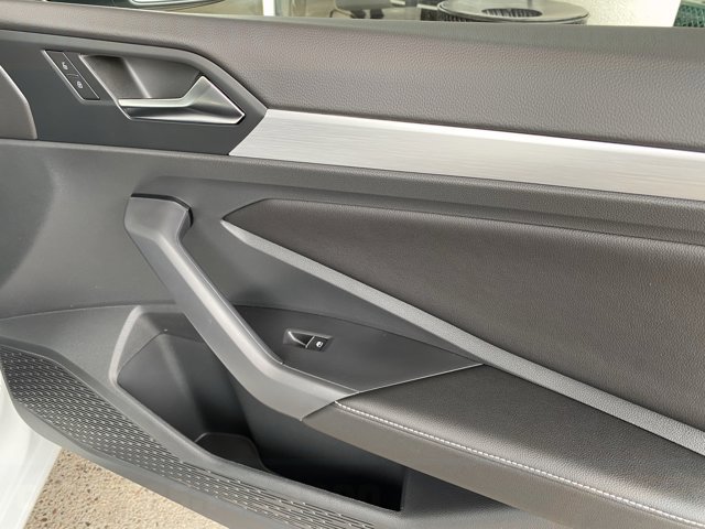 New 2026 Volkswagen Jetta Sport FWD image 28
