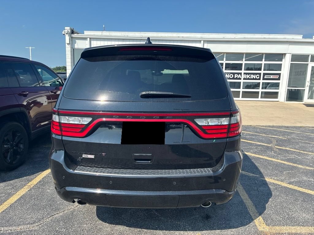 Used 2022 Dodge Durango SXT w/ Blacktop Package AWD/4WD image 5