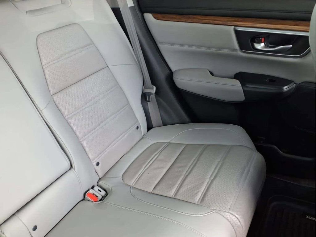 Used 2019 Honda CR-V Touring image 24