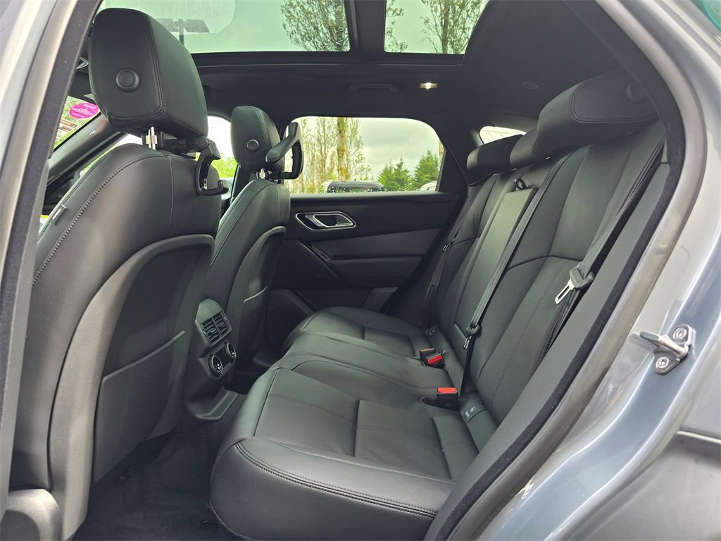 New 2026 Land Rover Range Rover Velar Dynamic SE image 26