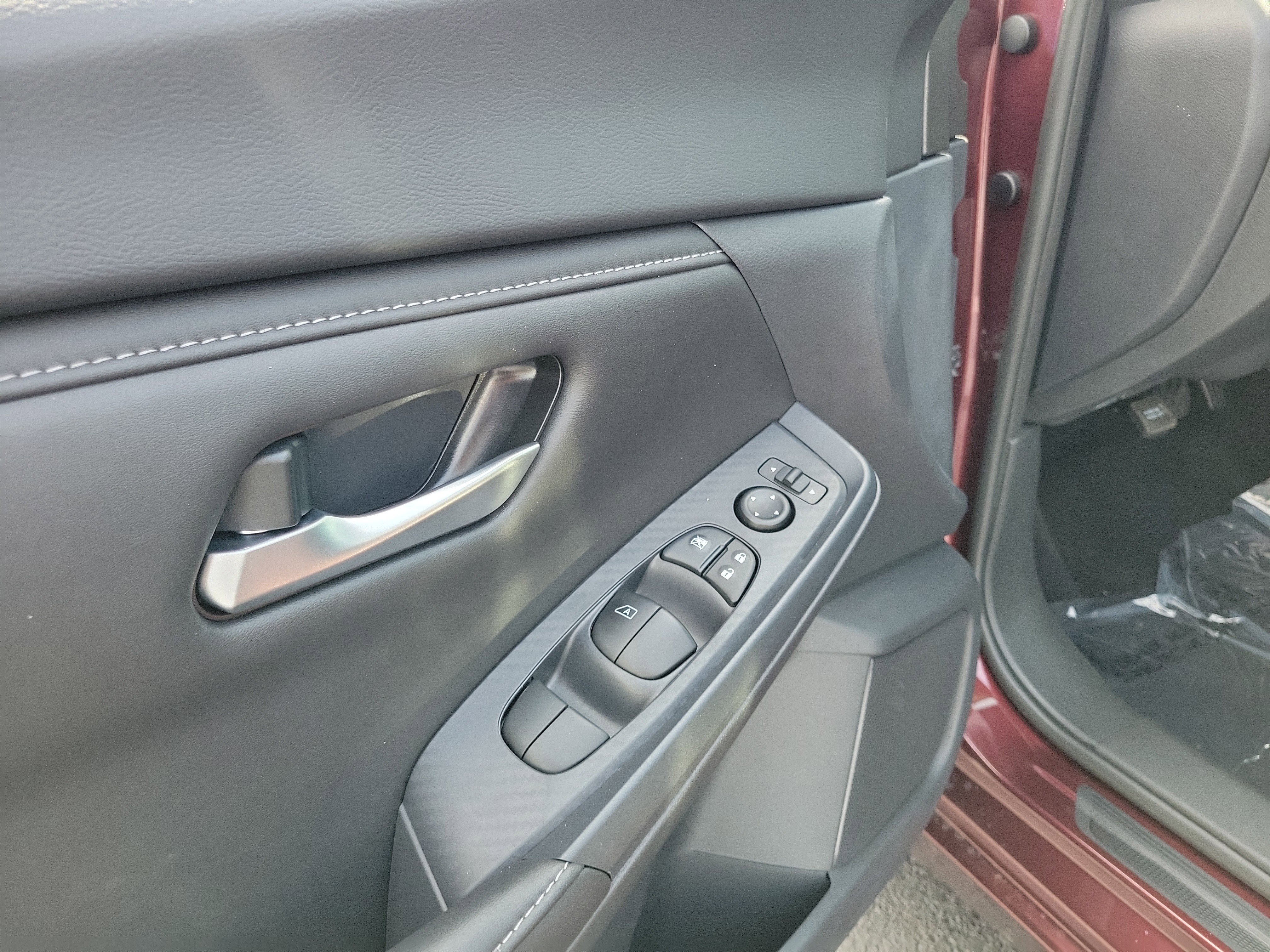 New 2025 Nissan Sentra SV w/ All-Weather Package image 18