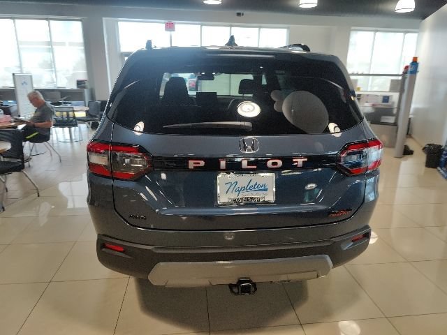 Used 2026 Honda Pilot TrailSport image 8