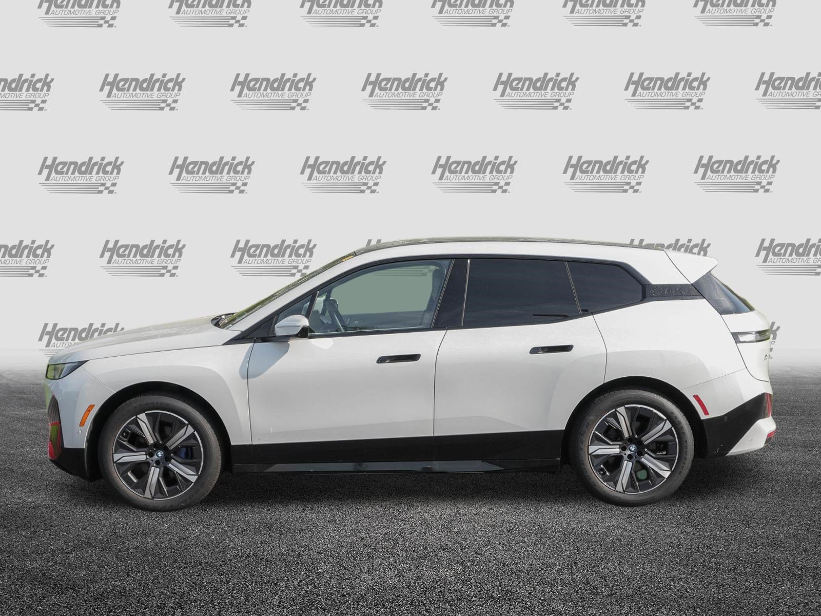 Certified 2024 BMW iX xDrive50 w/ Premium Package AWD/4WD image 6