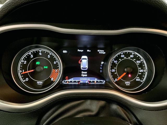 Used 2015 Jeep Cherokee Trailhawk w/ Leather Interior Group AWD/4WD image 20
