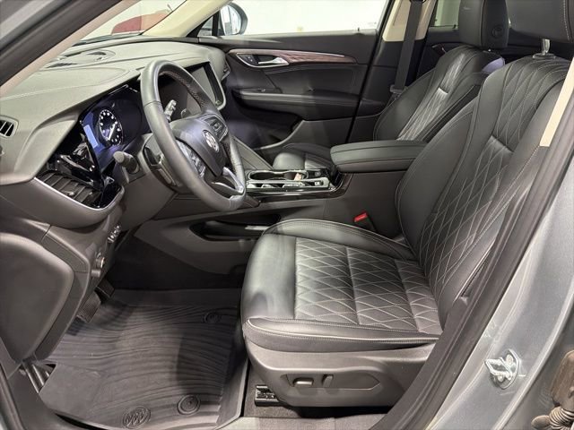 Used 2023 Buick Envision Avenir image 10