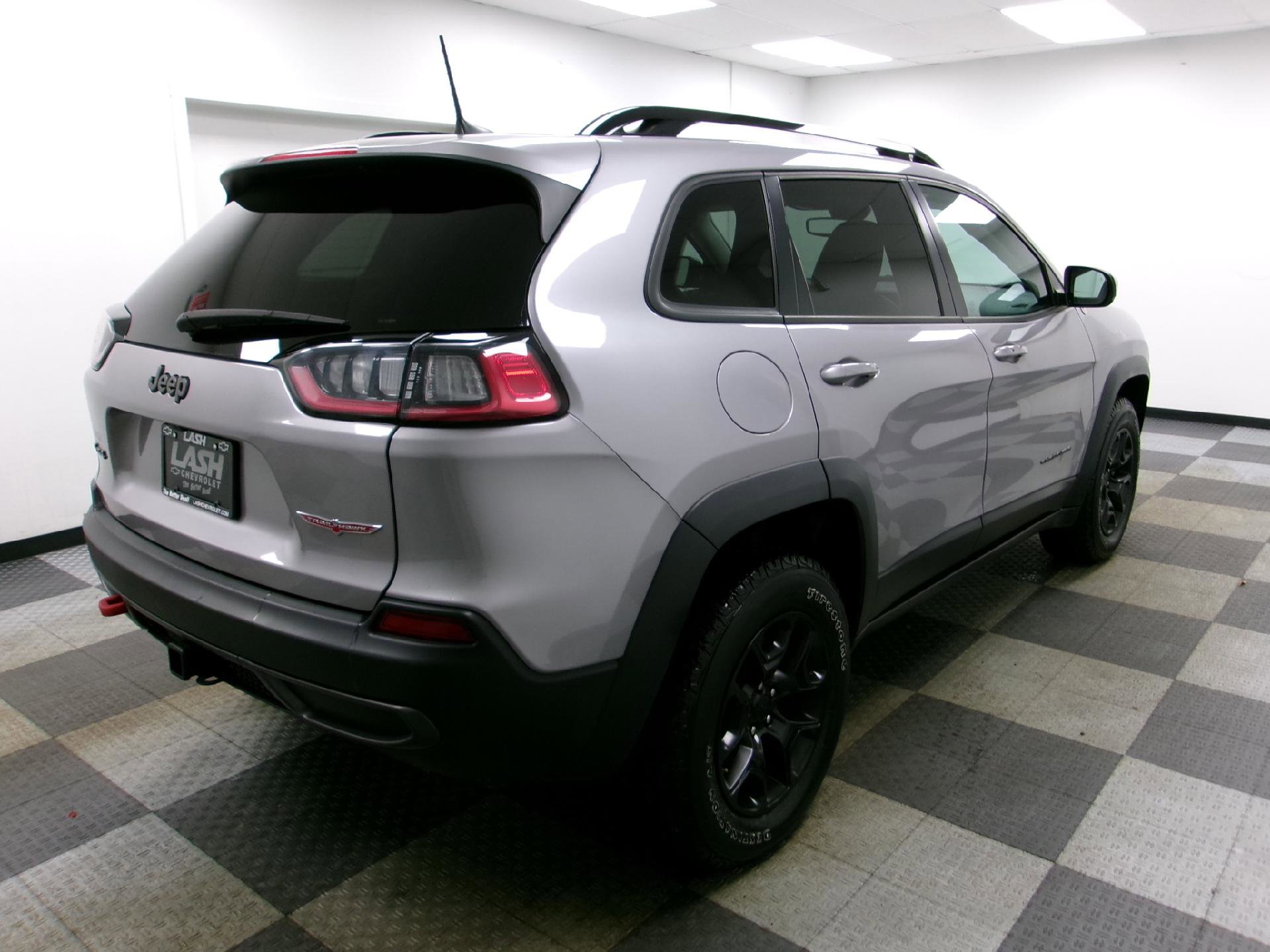 Used 2022 Jeep Cherokee Trailhawk w/ Trailer Tow Group image 14