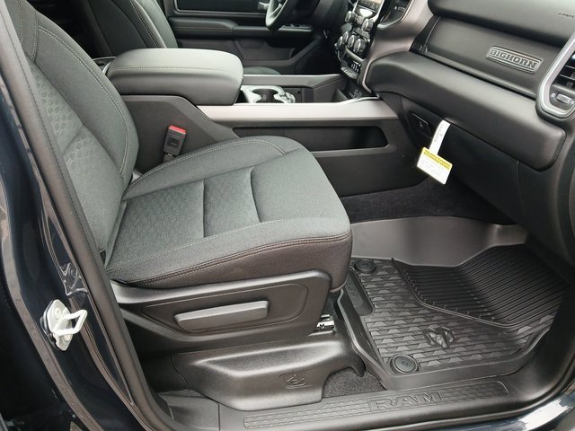 New 2026 RAM 1500 Big Horn w/ Night Edition image 37