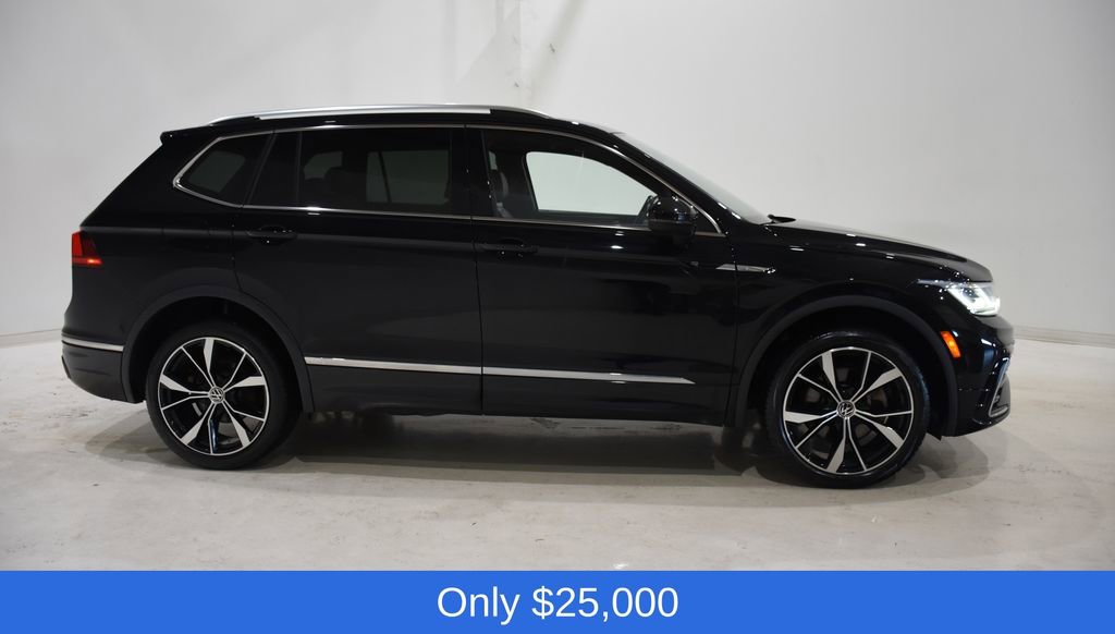 Used 2022 Volkswagen Tiguan SEL R-Line image 3