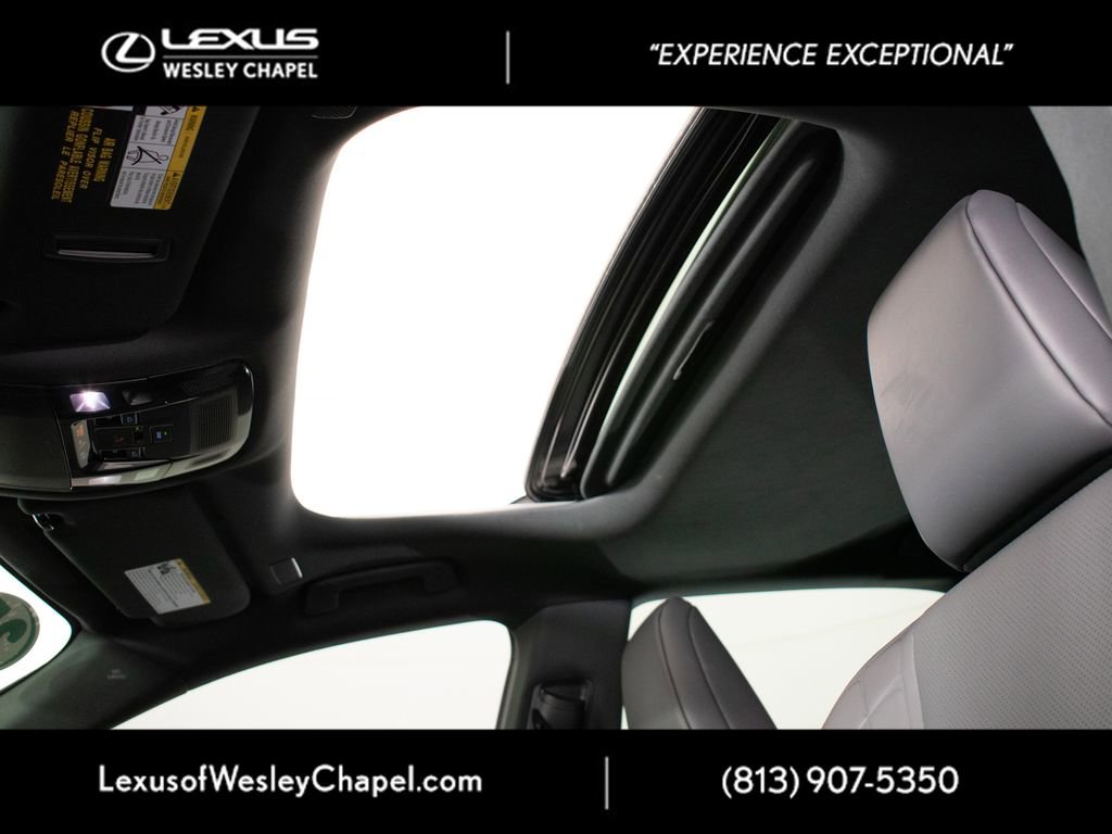Used 2025 Lexus RX 350 Premium w/ Accessory Package (Z1) image 38