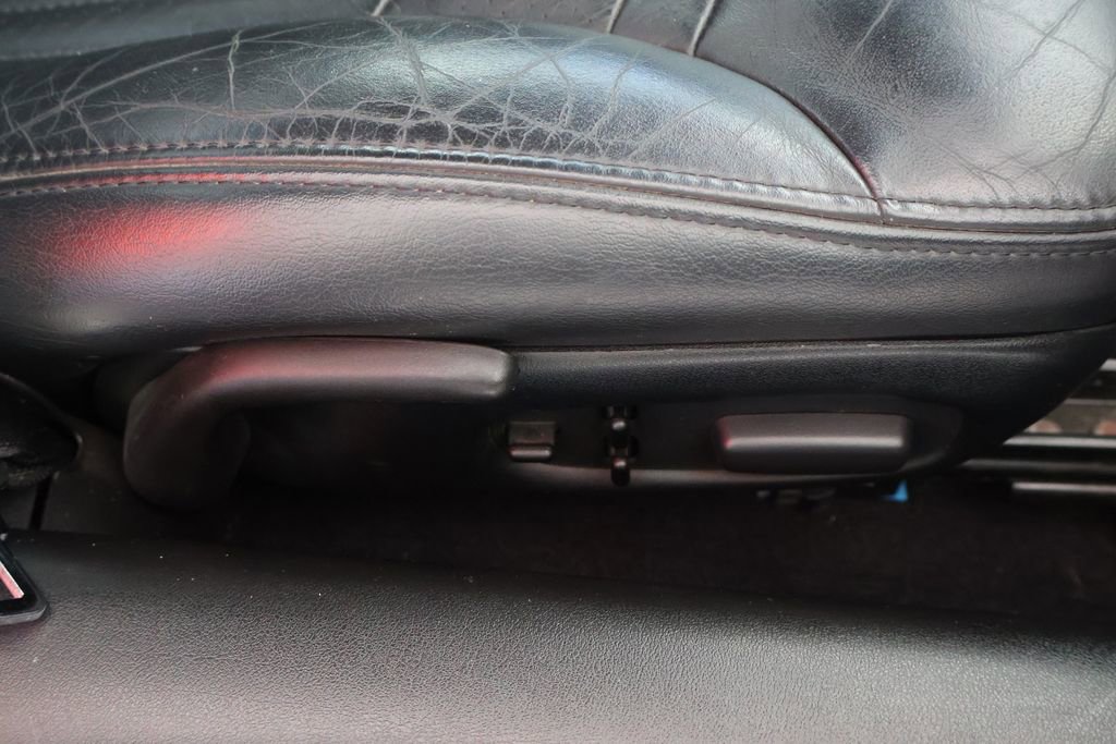 Used 2001 Chevrolet Corvette Convertible w/ Preferred Equipment Group2 image 37