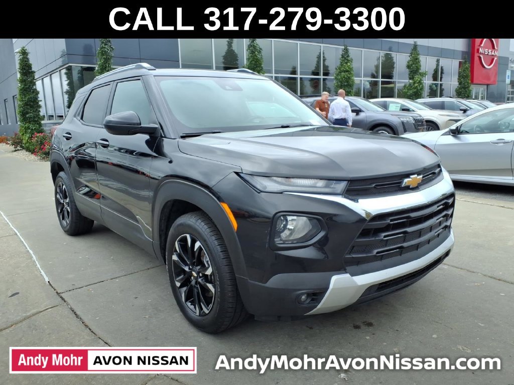 Used 2023 Chevrolet TrailBlazer LT AWD/4WD image 2