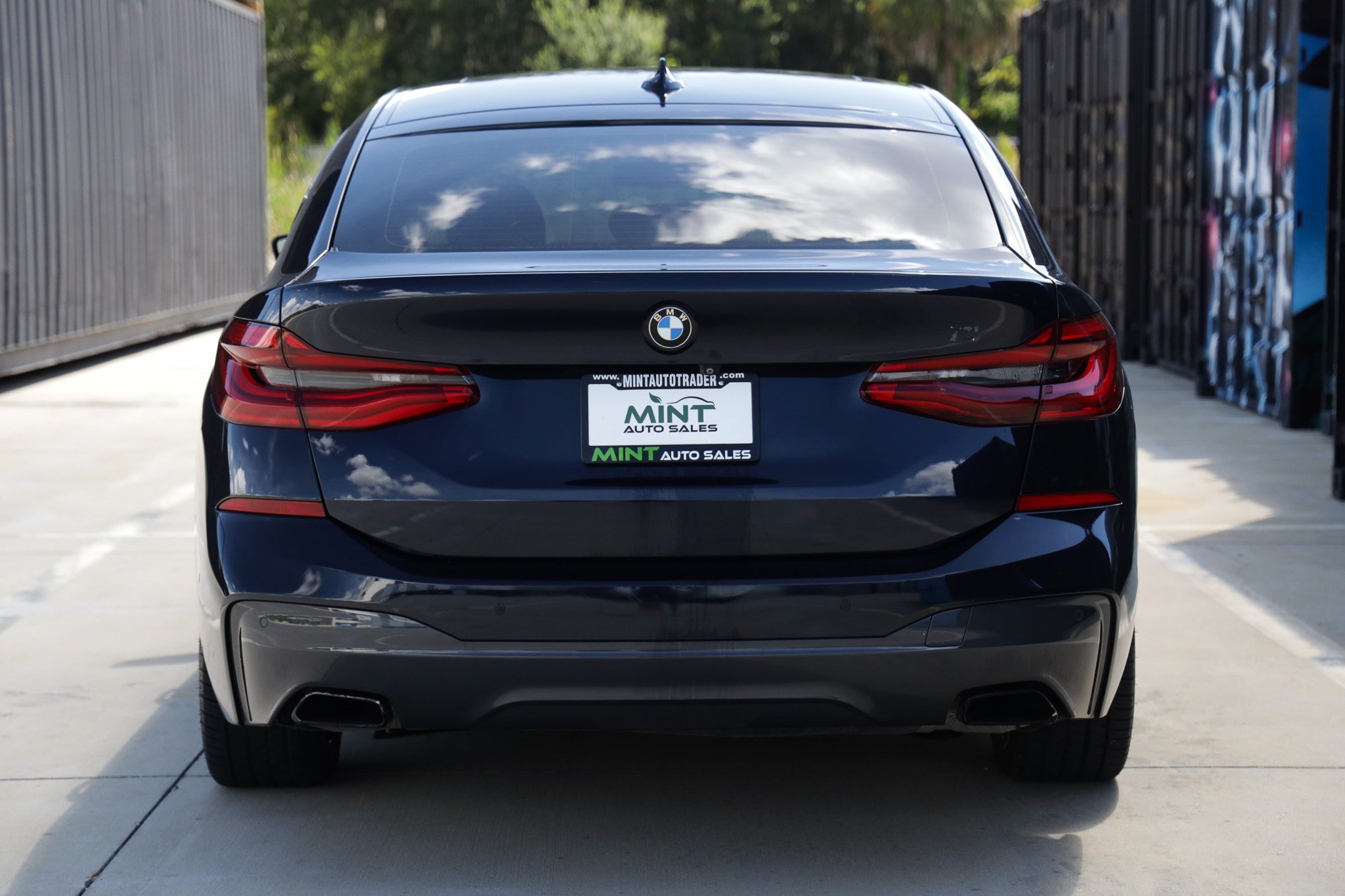 Used 2018 BMW 640i Gran Turismo xDrive w/ M Sport Package AWD/4WD image 11