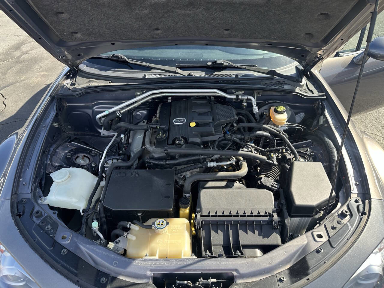 Used 2008 MAZDA MX-5 Miata Sport image 14