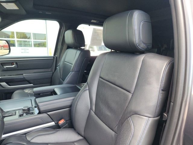 Certified 2024 Toyota Sequoia Platinum AWD/4WD image 17