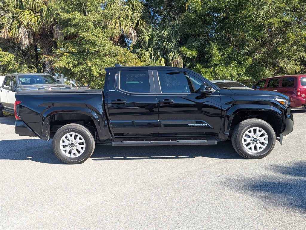 Used 2024 Toyota Tacoma SR5 image 2