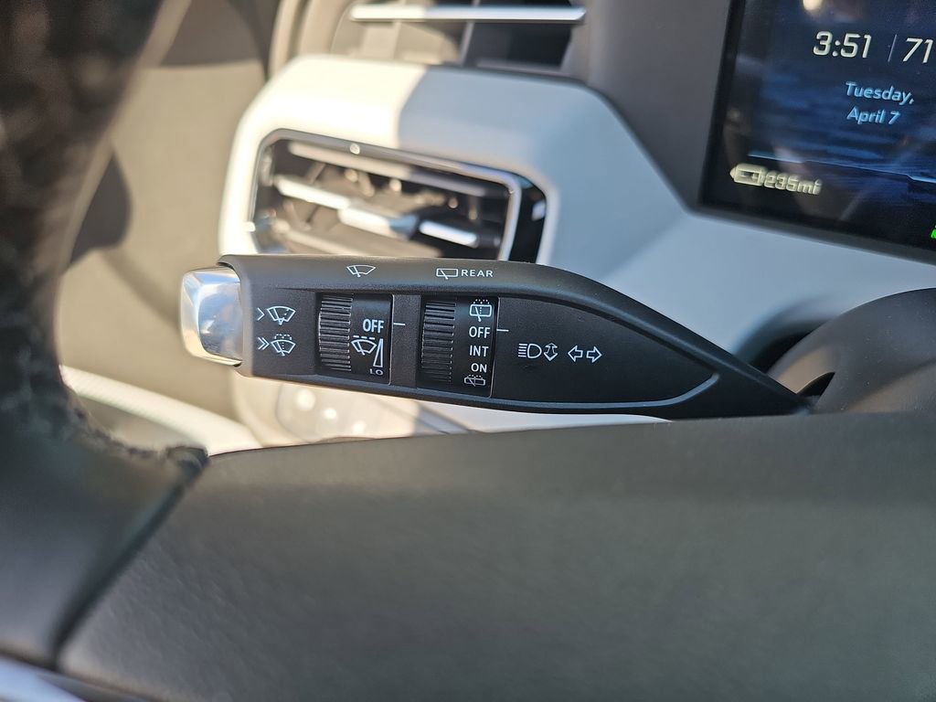 New 2027 Chevrolet Bolt LT w/ Comfort Package image 25