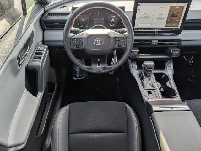 Used 2026 Toyota RAV4 AWD Plug-in Hybrid image 12