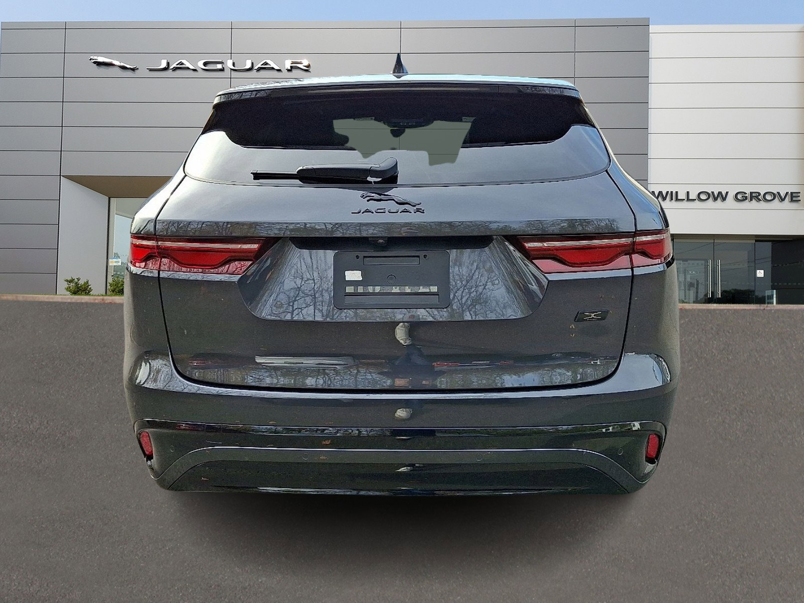 Used 2026 Jaguar F-PACE R-Dynamic S image 7