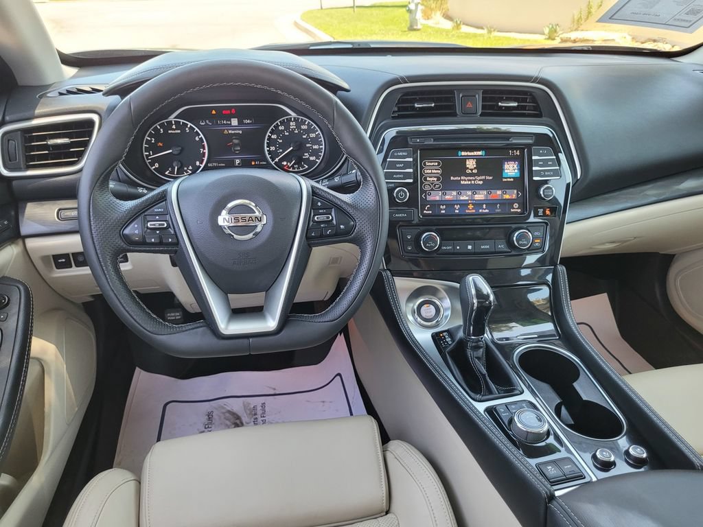 Used 2022 Nissan Maxima Platinum w/ Sport Mat Group FWD image 21