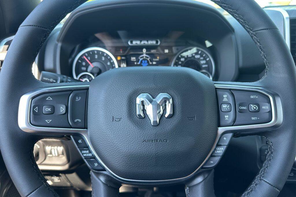 New 2026 RAM 1500 Big Horn AWD/4WD image 22