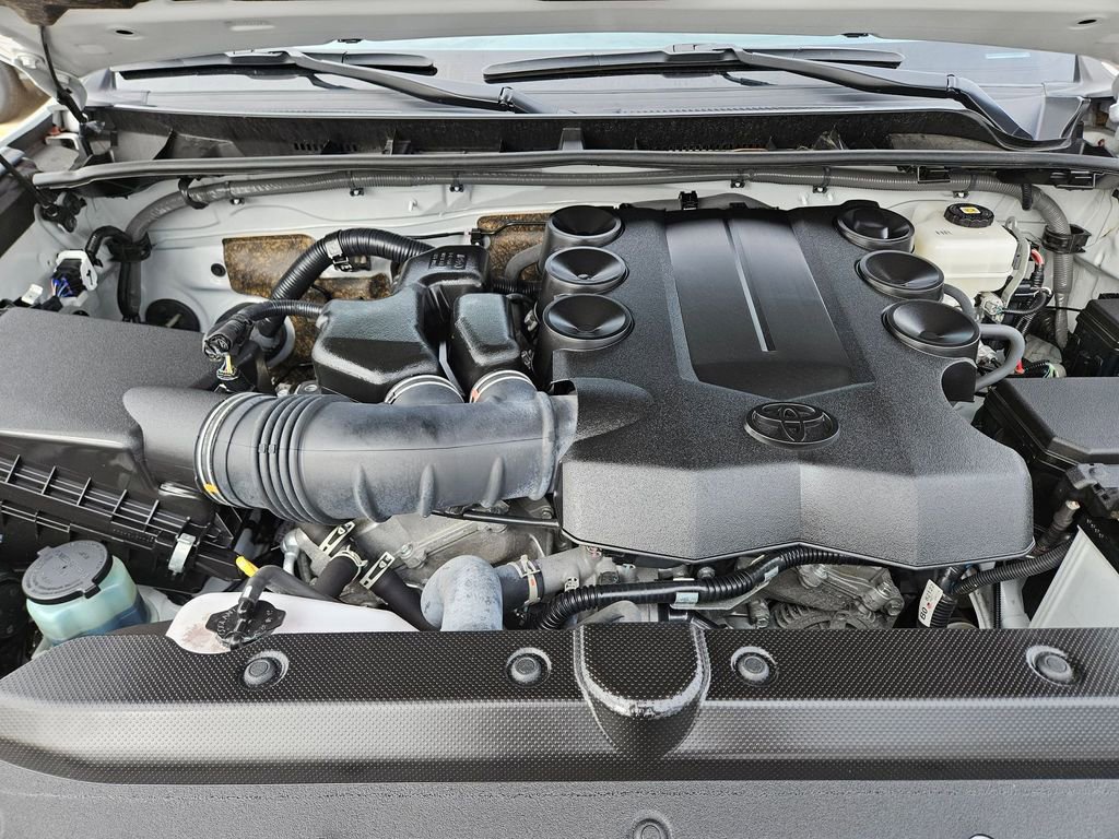 Used 2024 Toyota 4Runner SR5 image 23