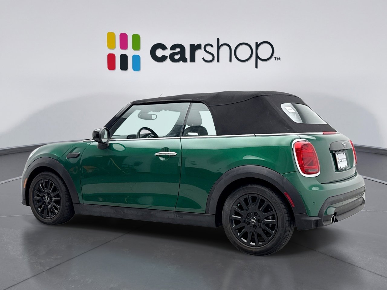Used 2024 MINI Cooper SIGNATURE image 3