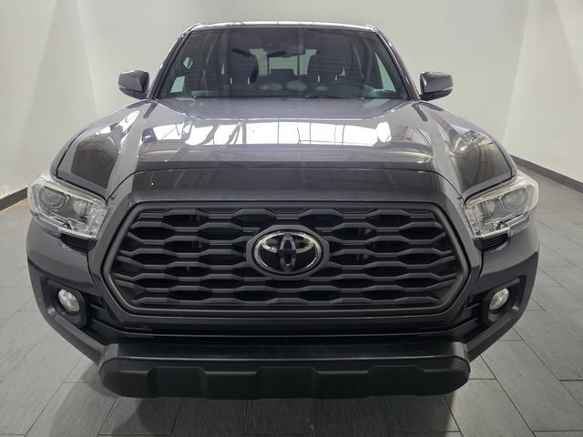 Used 2021 Toyota Tacoma TRD Off-Road AWD/4WD image 8