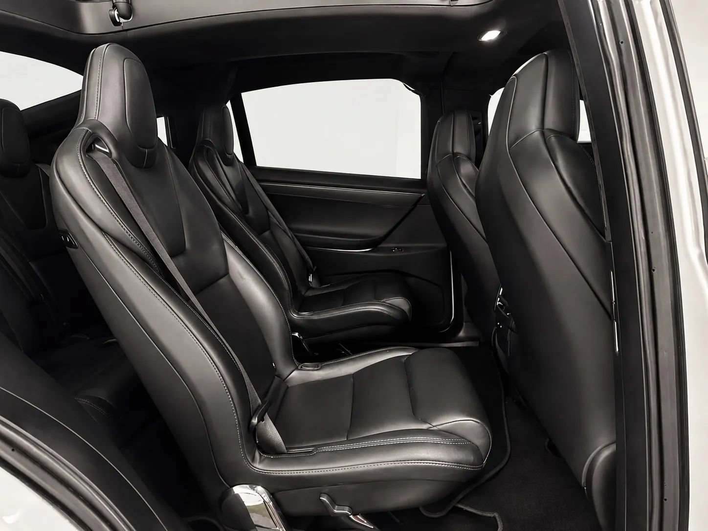 Used 2019 Tesla Model X Performance AWD/4WD image 18