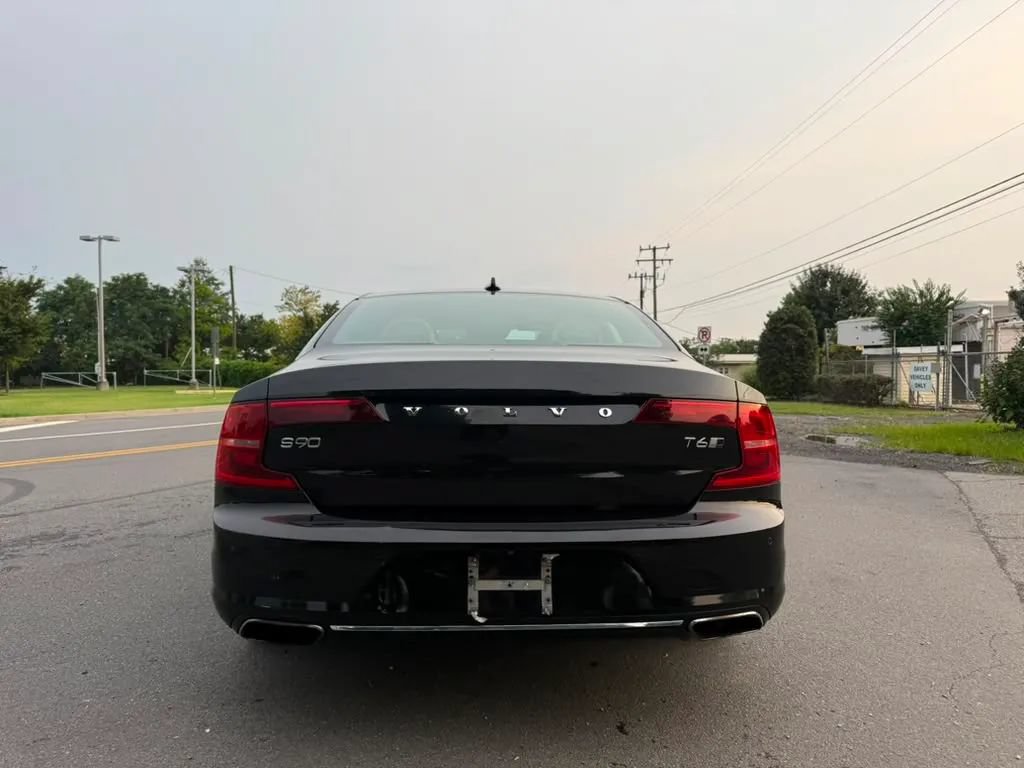 Used 2017 Volvo S90 T6 Inscription w/ Vision Package AWD/4WD image 6
