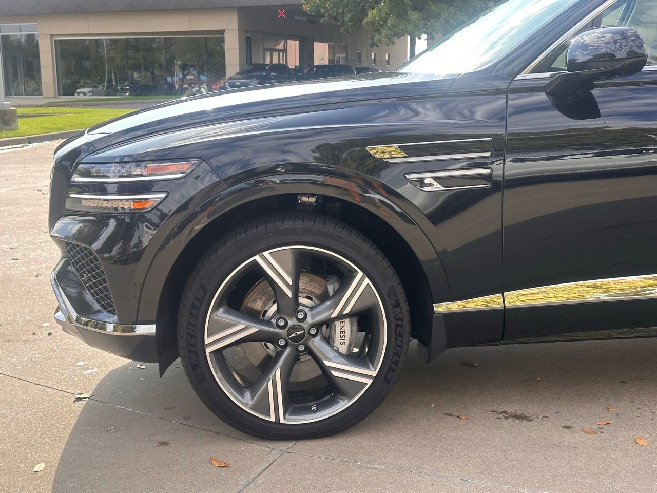 Used 2025 Genesis GV80 3.5T Prestige image 13