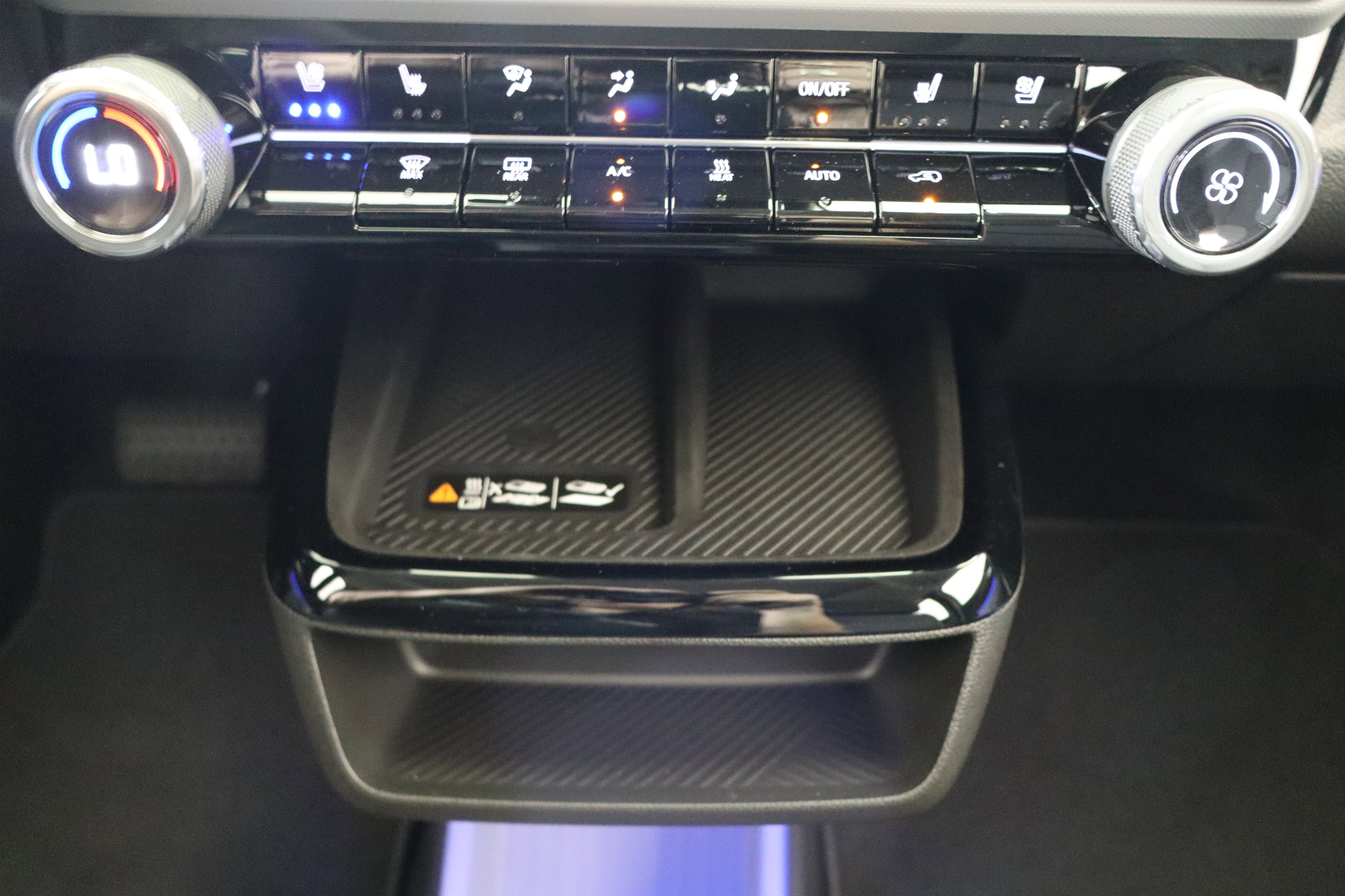 New 2027 Chevrolet Bolt RS w/ Technology Package image 27