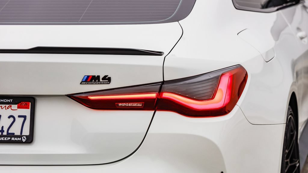 Used 2024 BMW M4 xDrive Competition w/ Executive Package AWD/4WD image 10