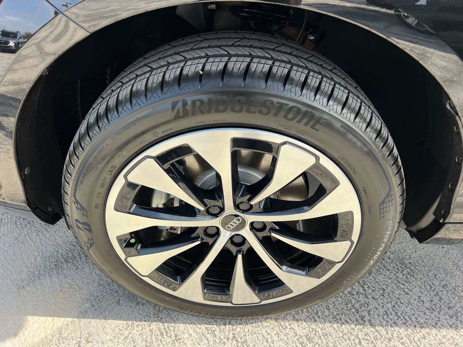 New 2026 Audi Q3 quattro 2.0T AWD/4WD image 11